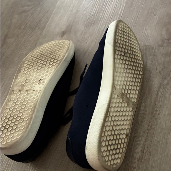 Vionic Brinley Navy Casual Sneakers - Picture 7 of 8